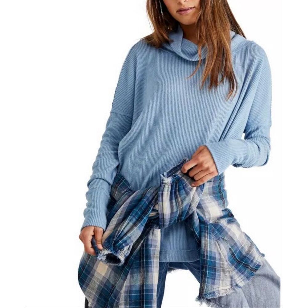 Free People We The Free Ribbed Cowl Neck Top | Blue in XS